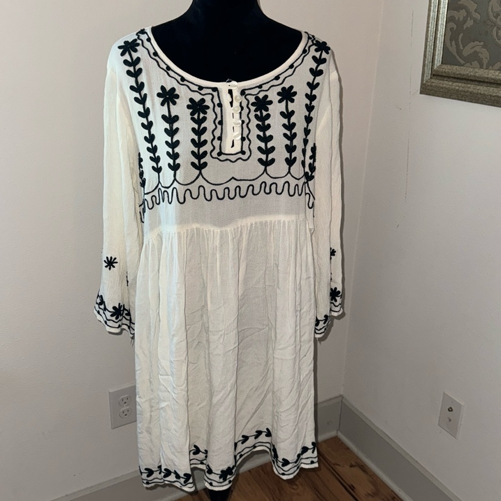 Exist Boho white embroidered rayon dress relaxed lounge casual‎ Sz L